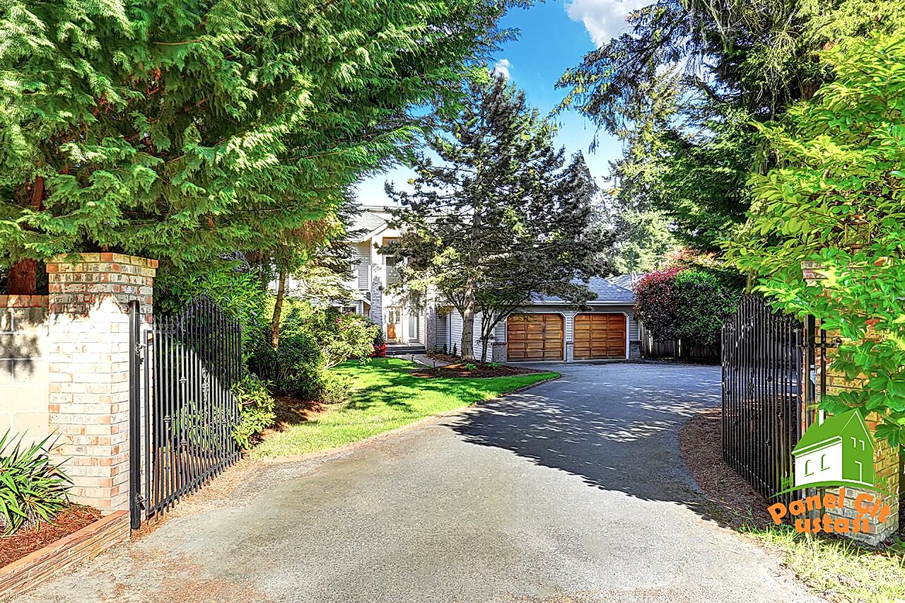 Kanatlı bahçe kapısı